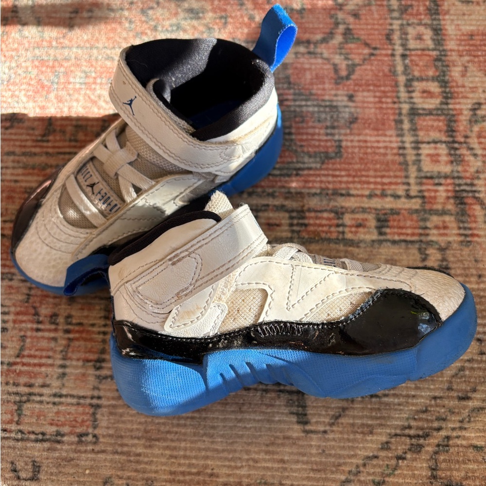 Toddler Jordan Jumpman Two Trey